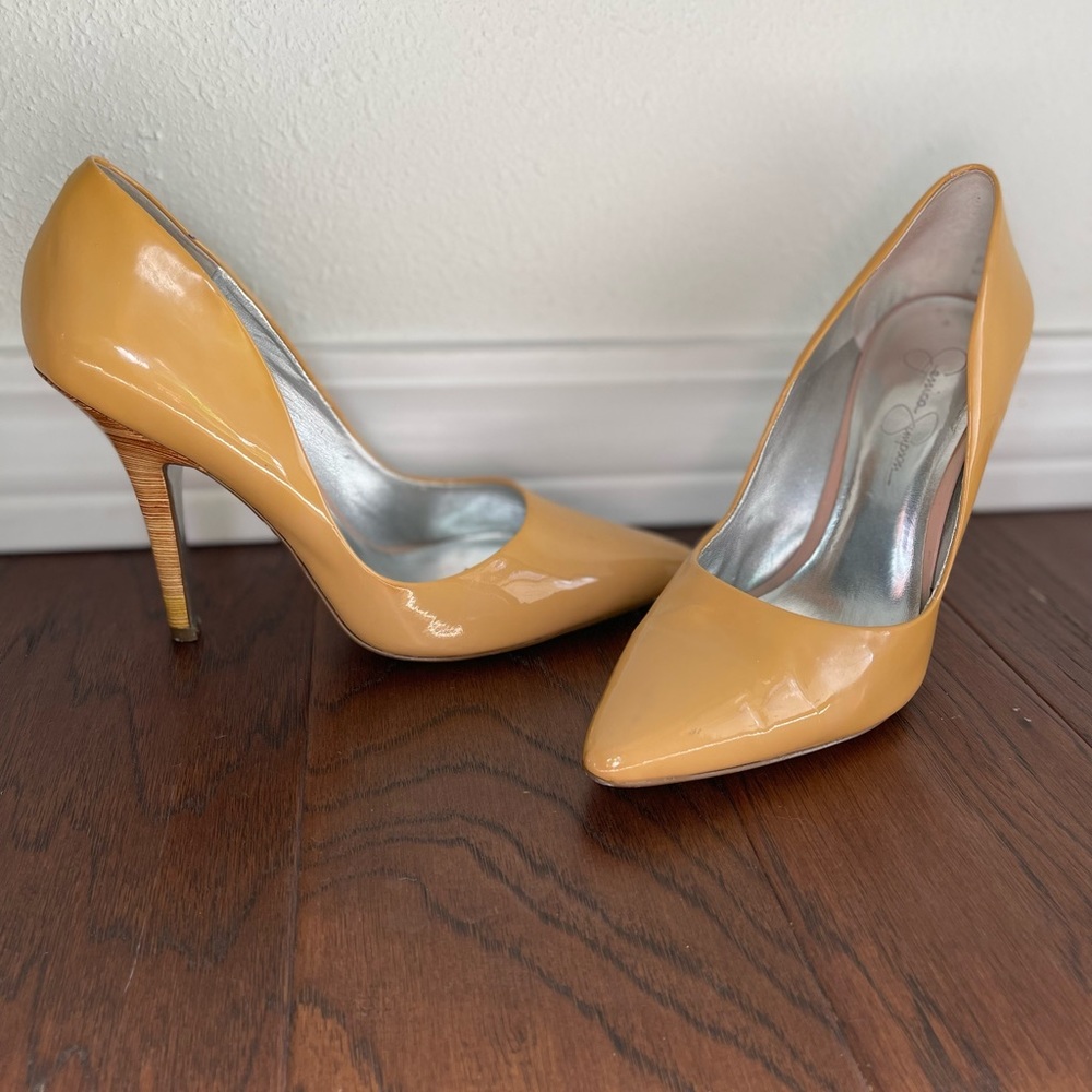 Jessica Simpson heels